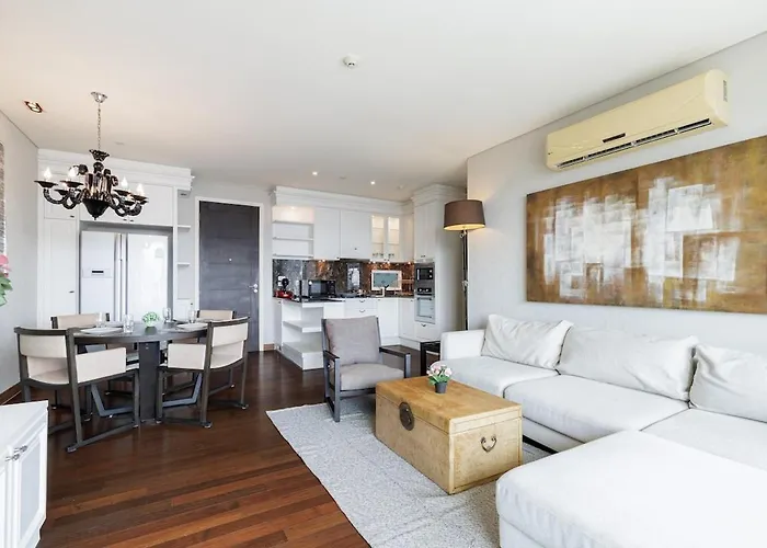 Apartment Luxury Huge Center Of Bkk Close To Thong Lor Bts Bangkok