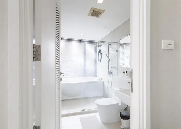 Luxury Huge Center Of Bkk Close To Thong Lor Bts