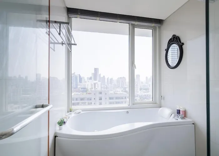 Luxury Huge Center Of Bkk Close To Thong Lor Bts Bangkok