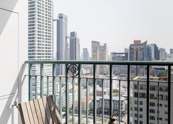 Luxury Huge Center Of Bkk Close To Thong Lor Bts Apartment